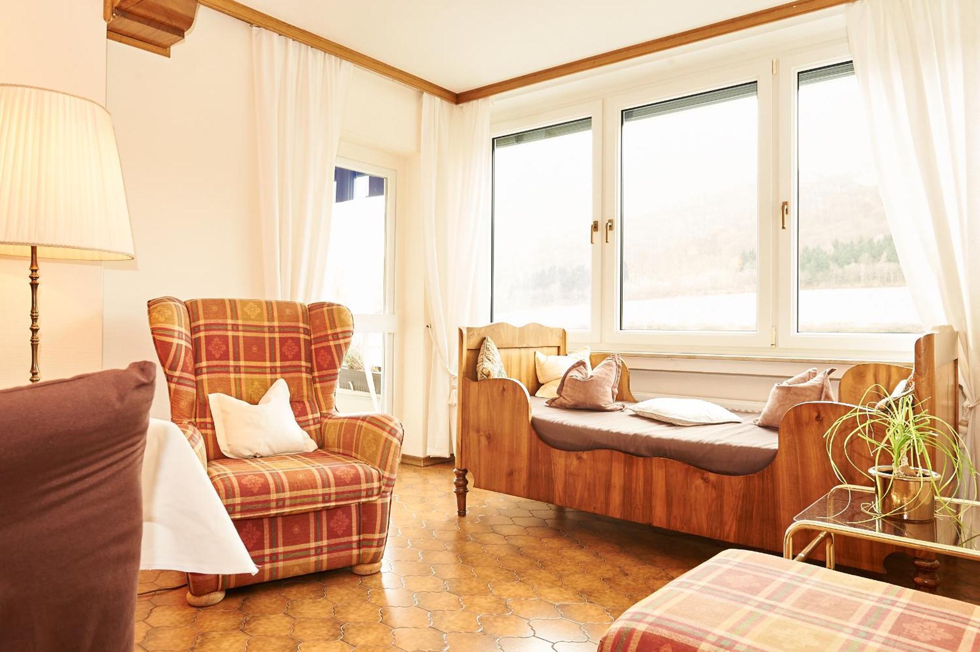 Vegan Hotel Und Restaurants Nicolay 1881 Hotel Zeltingen-Rachtig